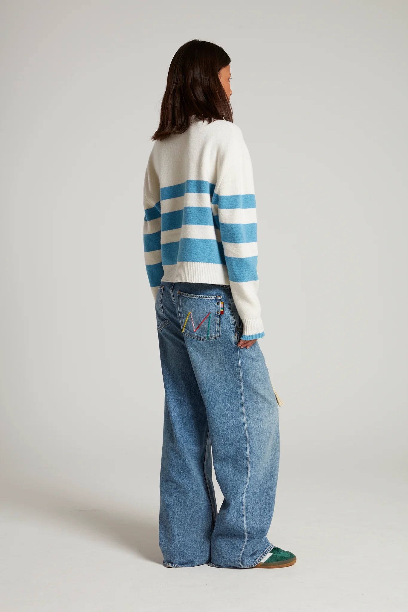Asparagus embroidered sweater