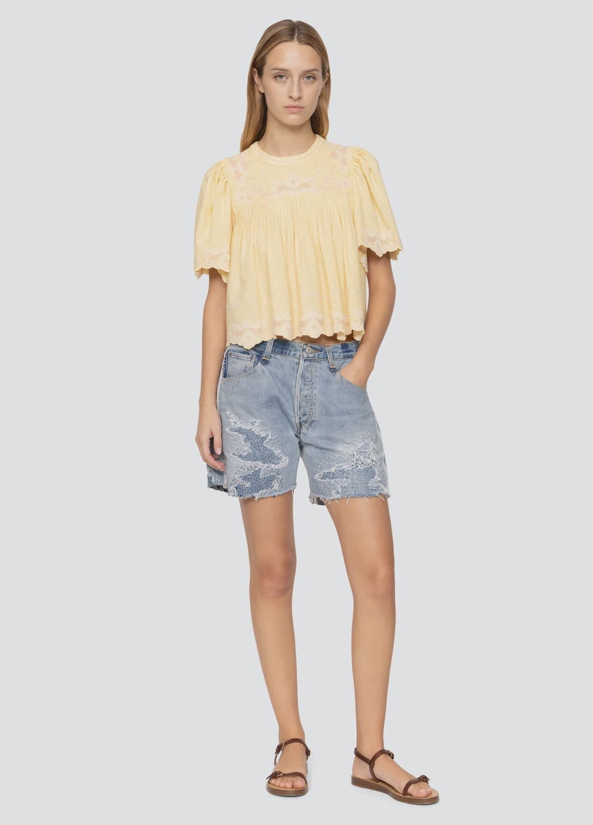 Vesna Embroidery Short Sleeve Top