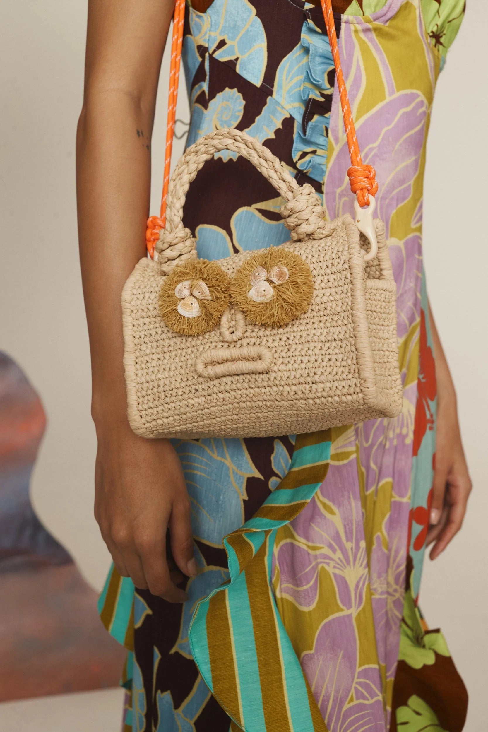 Sunlit Raffia Box Cross Body