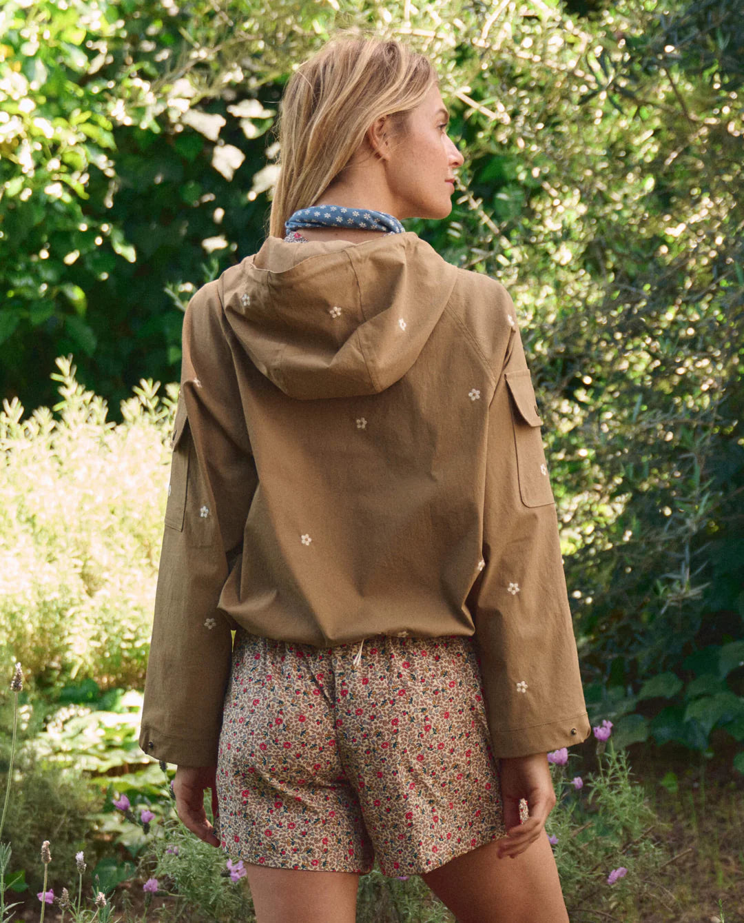 The Embroidered Cropped Trailhead Pullover
