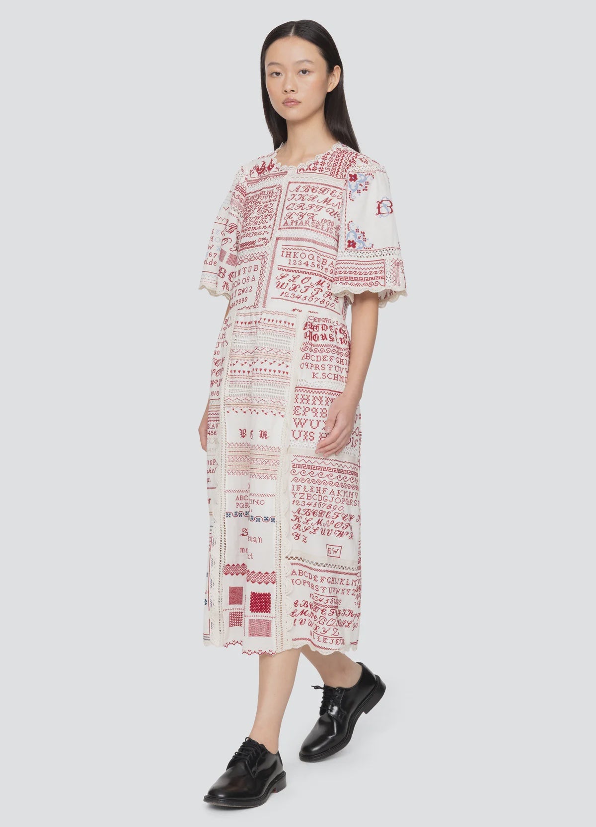 Kit Embroidery Short Sleeve Midi Dress